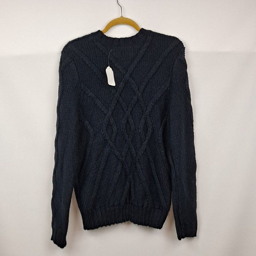 Gap Ladies V neck  sweater NWOT‎ - Picture 11 of 11